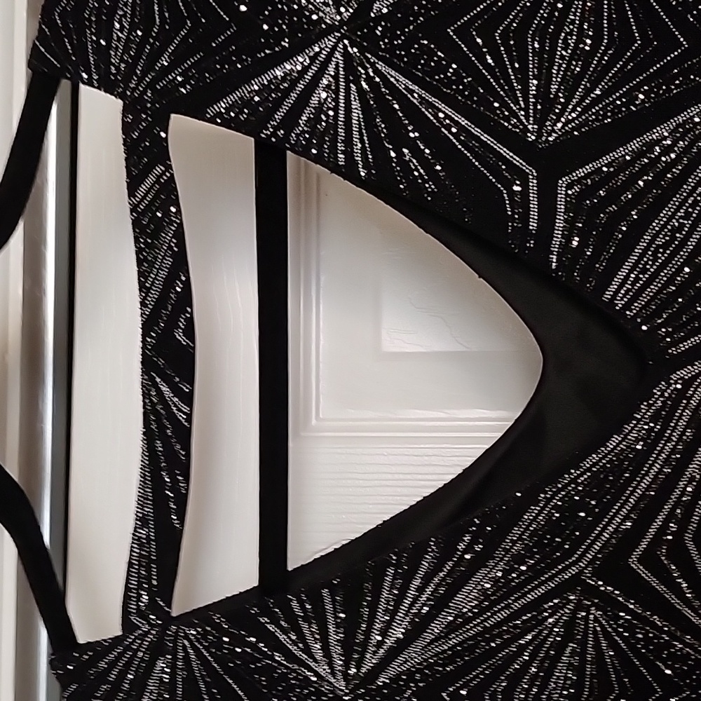 Party Dress - Picture 3 of 3